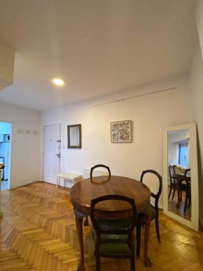 Relax in a sunny apartment in exclusive Recoleta